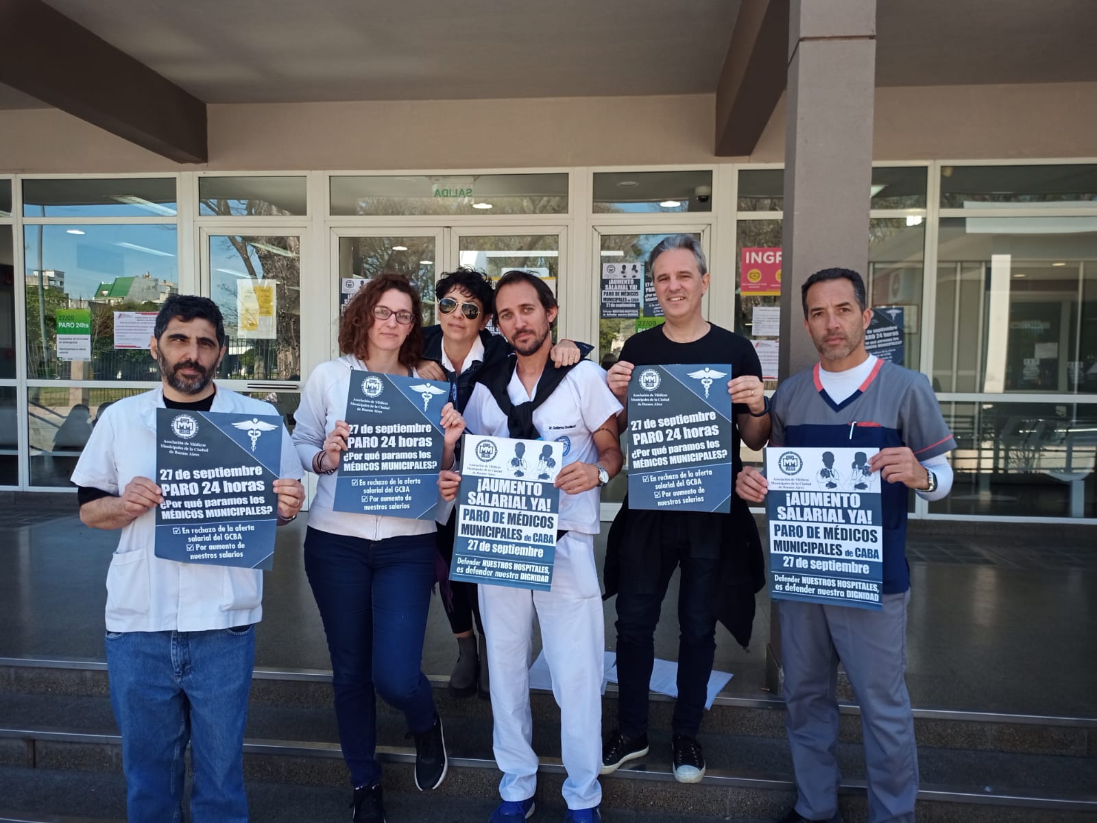 Paro en el Hospital Vélez Sarsfield en reclamo de aumento salarial | Contundente adhesión a medida de fuerza del personal de salud