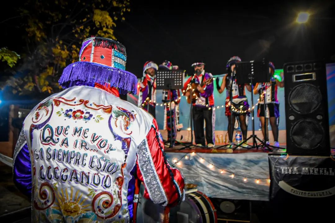 Carnaval 2025: comienzan los corsos en la Comuna 10