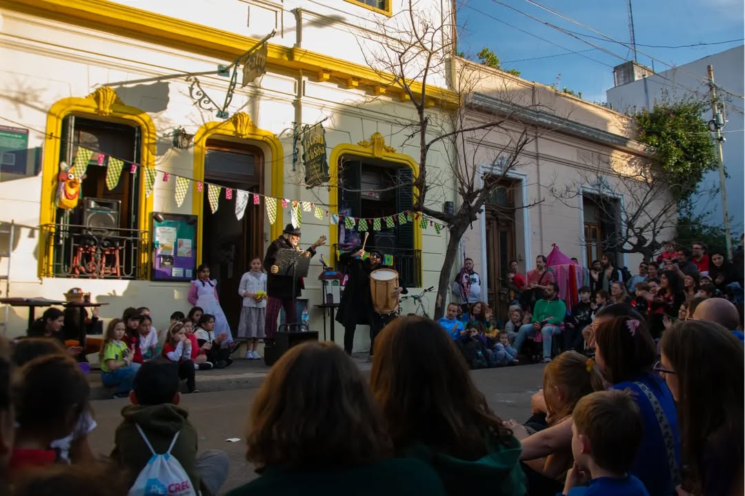 Magia, Teatro y Títeres en Floresta | Las vacaciones de invierno continúan en La Casita de la Selva