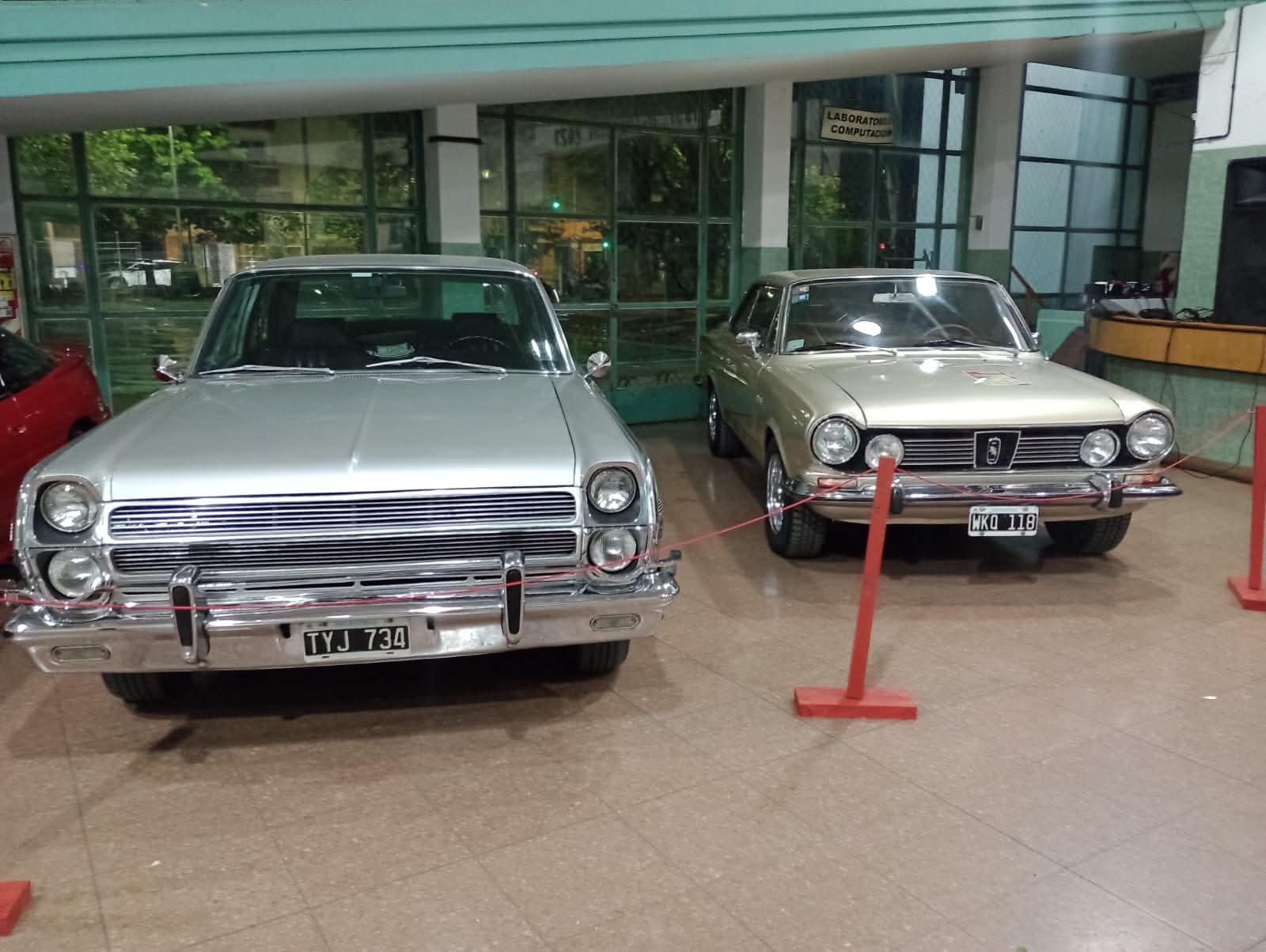 177 autos adentro de la escuela | Se viene una nueva Expo Automotor en la Técnica 35 Eduardo Latzina
