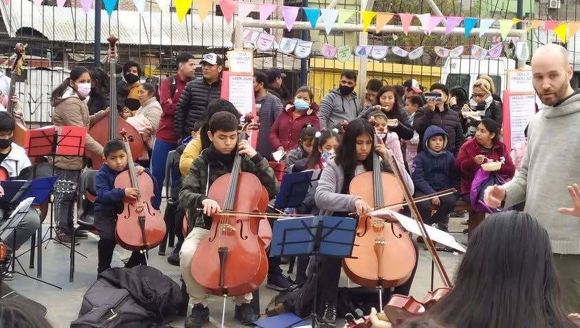 “Cada concierto nos llena de fuerzas para seguir peleando” | Vírgen de Itatí y Violeta Parra reclaman su reincorporación al programa de Orquestas de la Ciudad